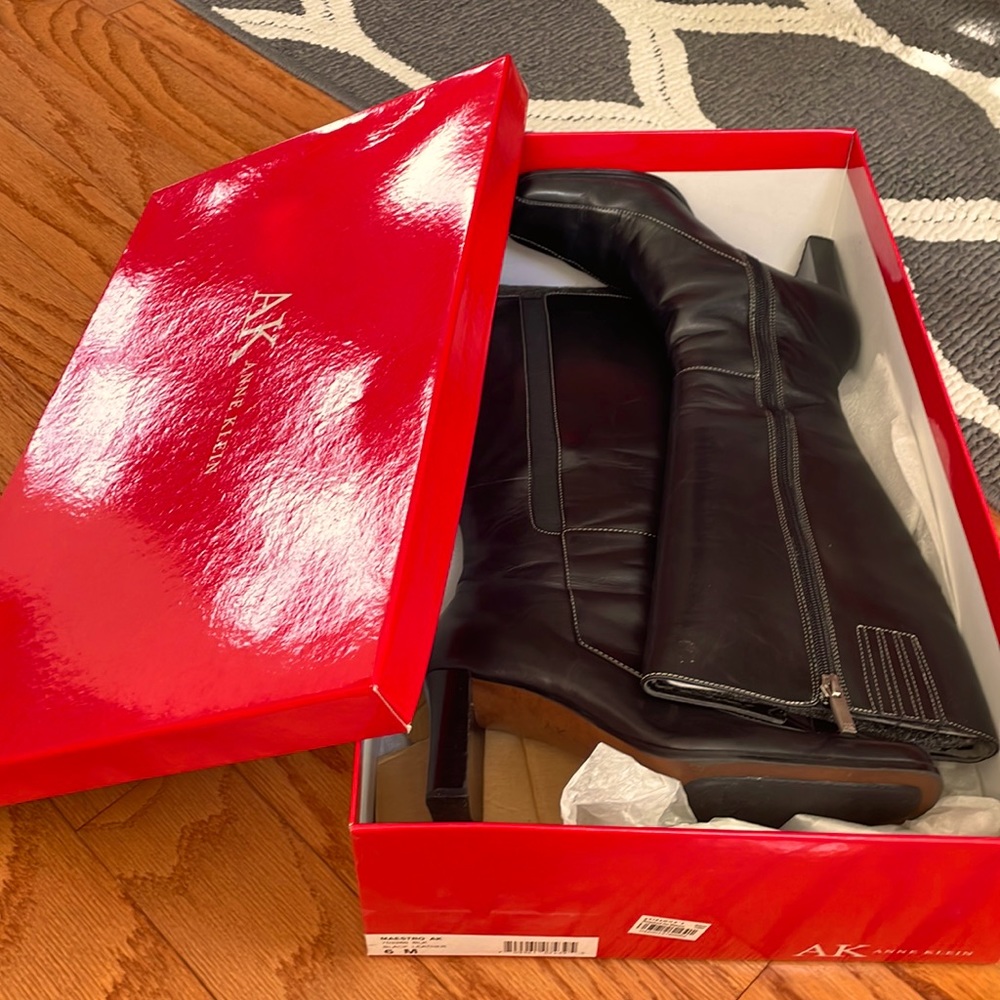 Size 6 Anne Klein Calf Boots